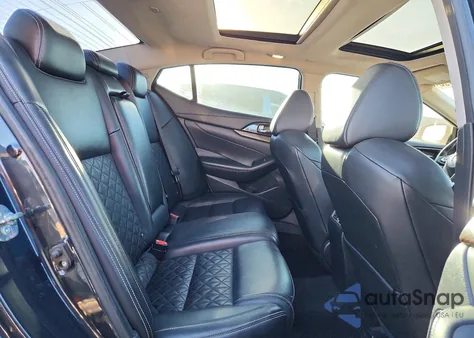 2016 Nissan Maxima Platinum z USA, uszkodzony, nr VIN 1N4AA6AP7GC426993